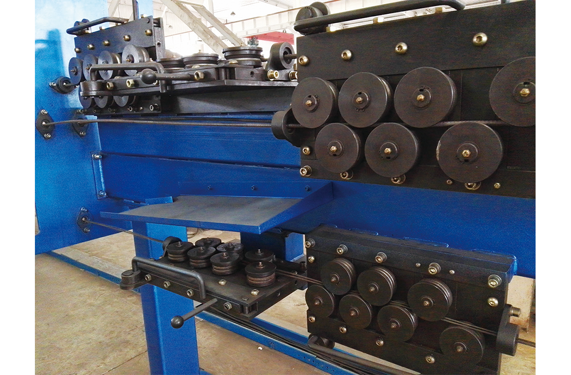 YFE350B智能钢筋桁架生产线