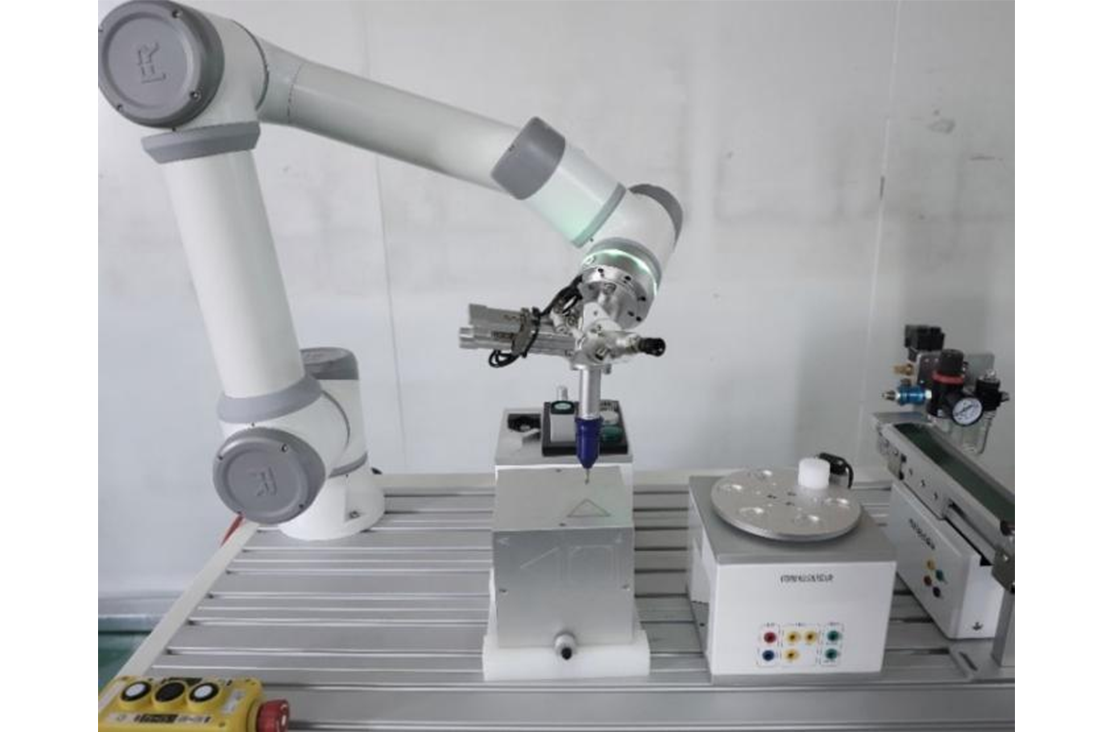 搬运焊接复合机器人